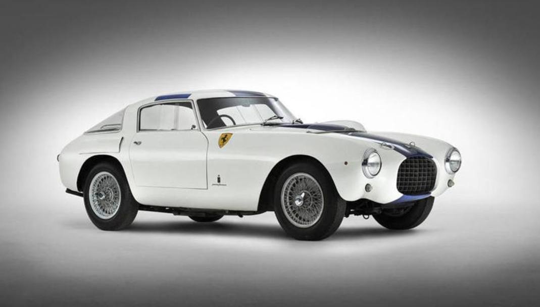 Ferrari 250 Mille Miglia Berlinetta del 1953  venduta a 7,860 milioni di dollari da Bonhams a Monterey